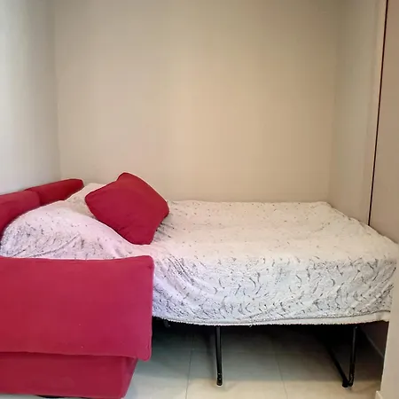 Henri Camille Real Estate - Rouaze 2 -studio à 50m Center