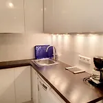 Henri Camille Real Estate - Rouaze 2 -studio A 50m Center كان